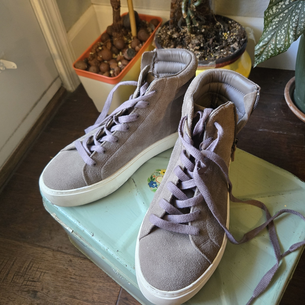 UGG Brown/Taupe Leather Footwear